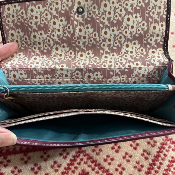Vintage Fossil Polka Dot Wallet - Picture 2 of 6